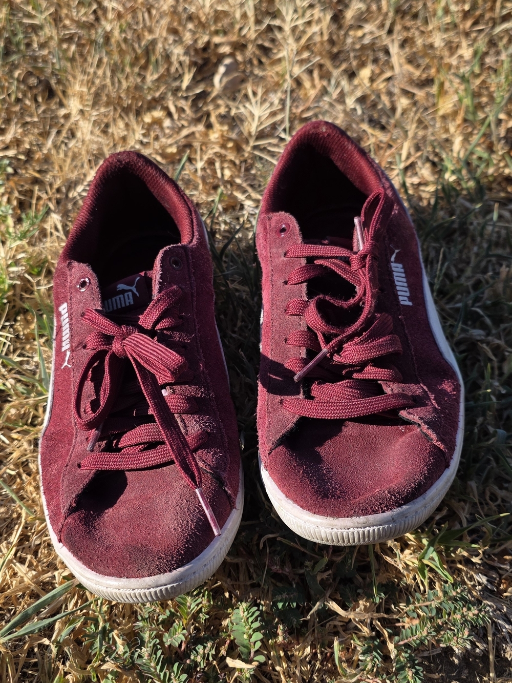Puma Women  Suede Sneakers - Maroon Size 8